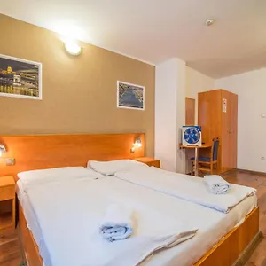 *** Hotel Easy Star Hungria